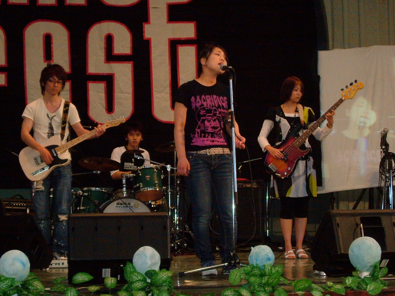 d0100239_1248629.jpg