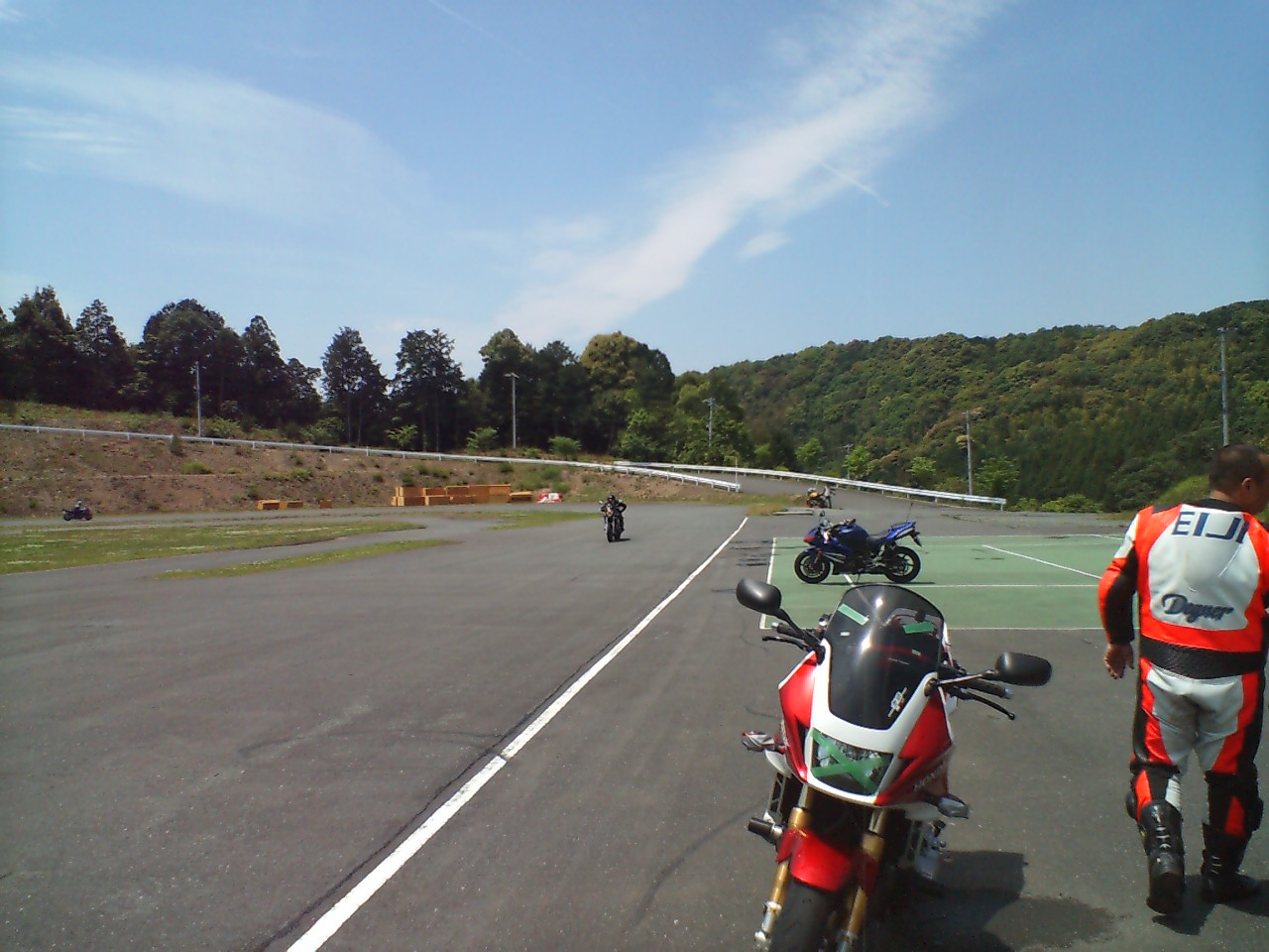 e0063632_1456585.jpg