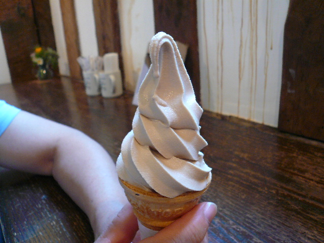 a0100975_0414273.jpg