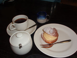 f0022222_2052054.jpg