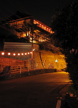 e0014058_2335480.jpg