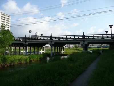 d0004728_1274832.jpg