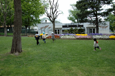 e0064128_0565160.jpg