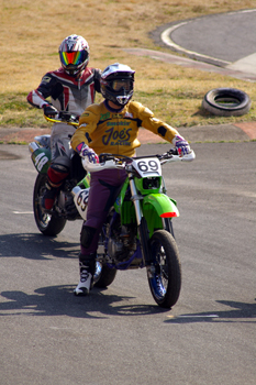 b0094687_09067.jpg