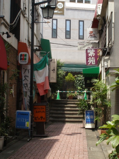 e0083212_1622735.jpg