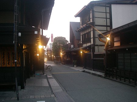 a0056654_1122935.jpg