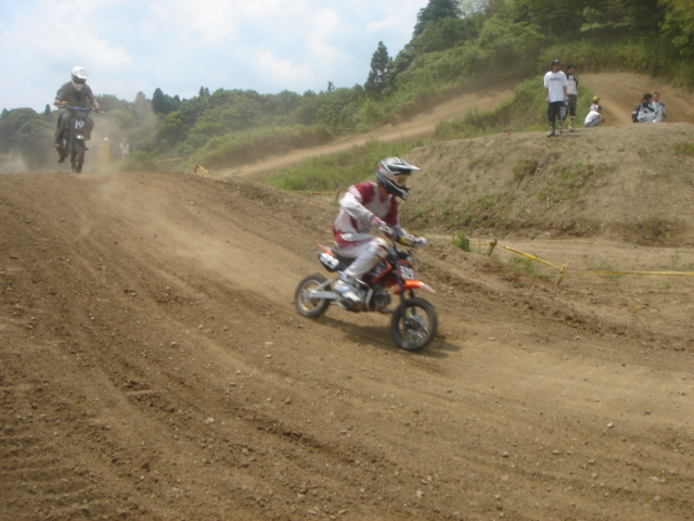 d0090192_2392764.jpg