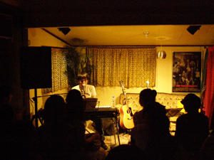 f0019747_1791872.gif