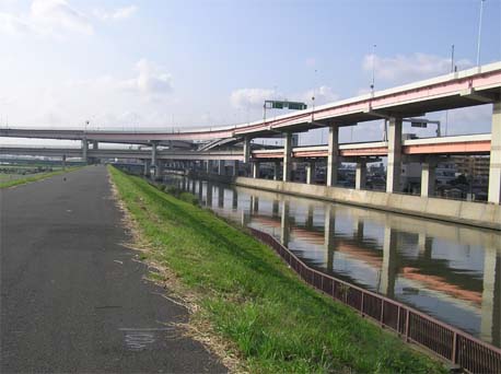 f0128723_0154152.jpg