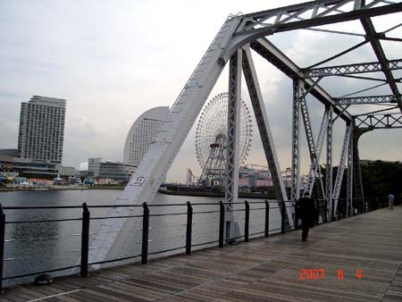 b0012636_10442636.jpg