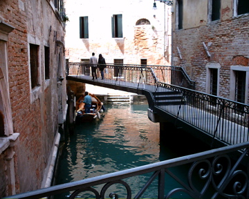 d0111714_13341970.jpg