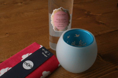 d0100192_22465987.gif