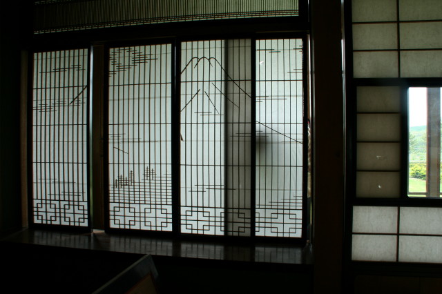 e0039744_1653145.jpg