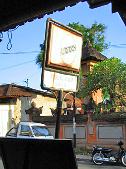 e0038669_2316897.jpg
