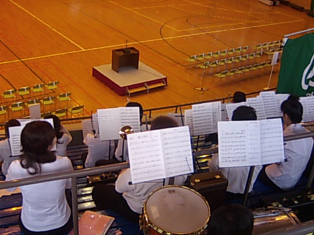 f0107072_2323419.jpg