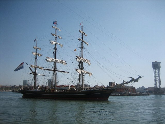 b0064411_748081.jpg