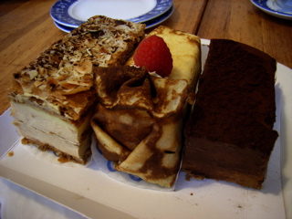 f0035251_2414329.jpg