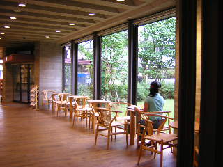 d0021146_09105.jpg