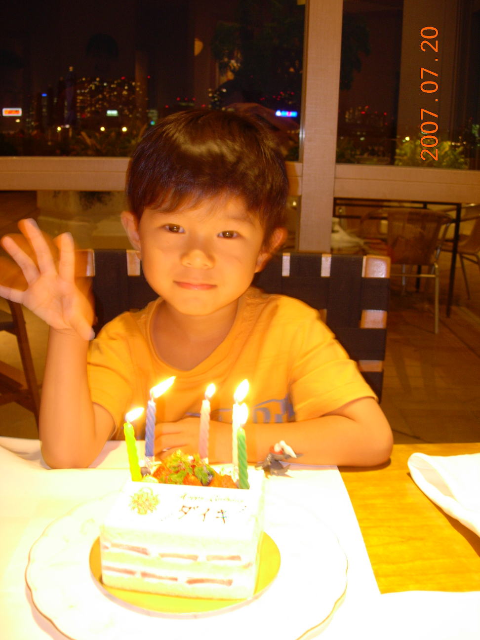 a0009793_2232373.jpg