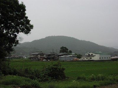 b0021101_0385687.jpg