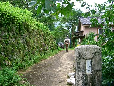 f0089285_0211135.jpg