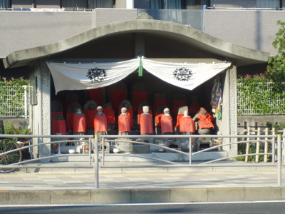 f0130894_22345689.jpg