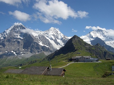 e0066062_2325257.jpg