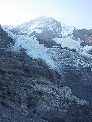 e0066062_23461919.jpg
