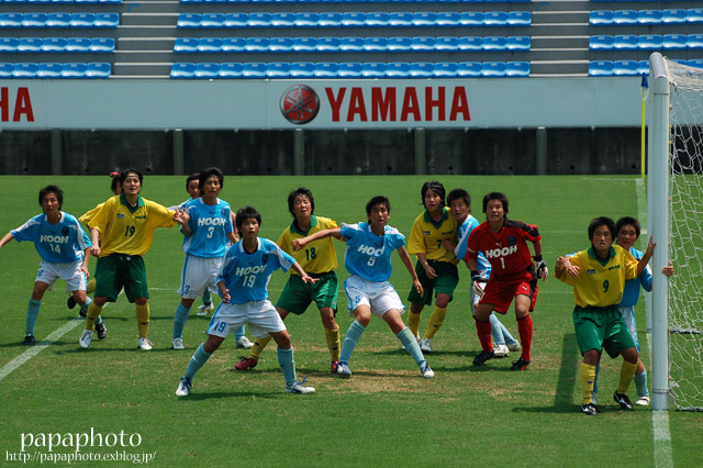f0041908_2257718.jpg