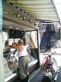 e0016828_22262237.jpg