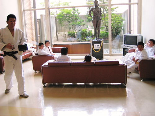 f0063216_034311.jpg