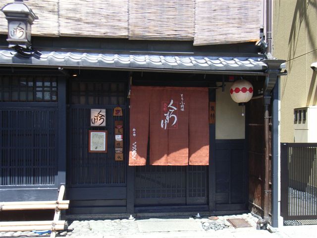 f0025351_1903375.jpg