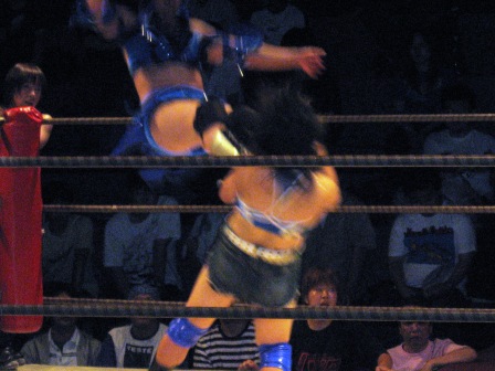 b0082484_2330379.jpg