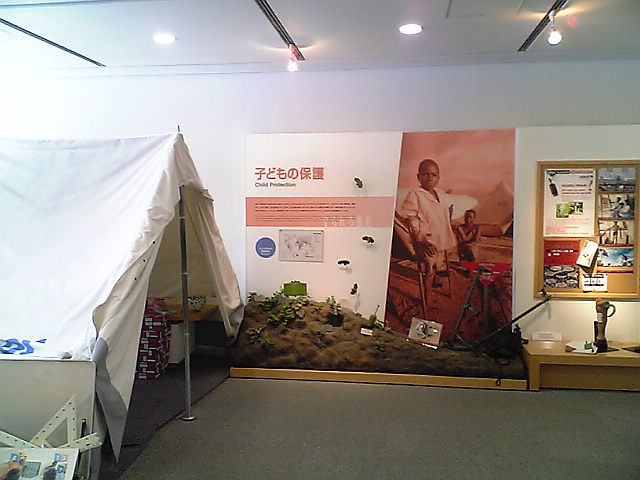e0087443_0351618.jpg