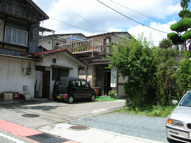 f0108399_002292.jpg