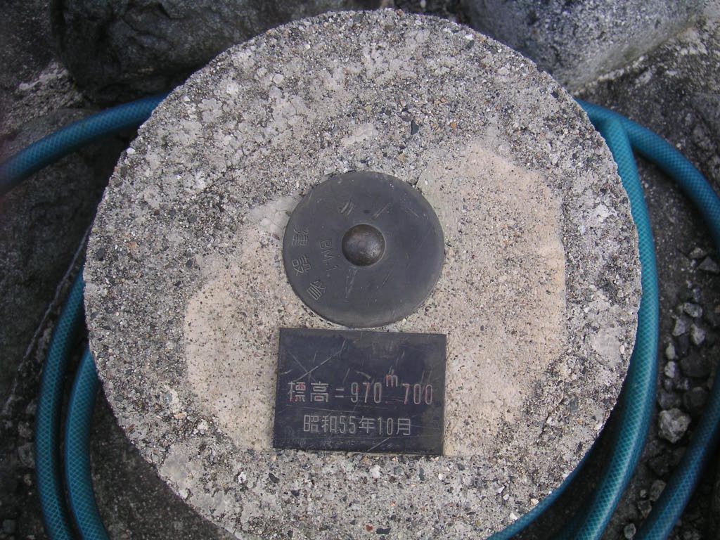 e0023183_1533272.jpg