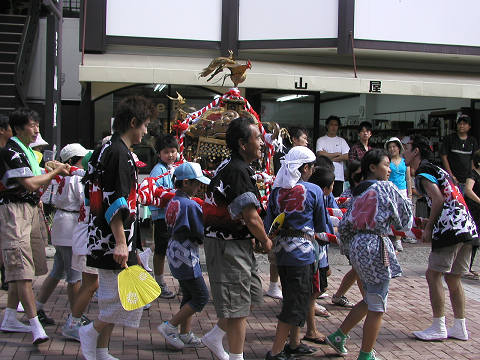 d0046531_2256469.jpg