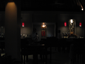 d0038319_11432037.gif