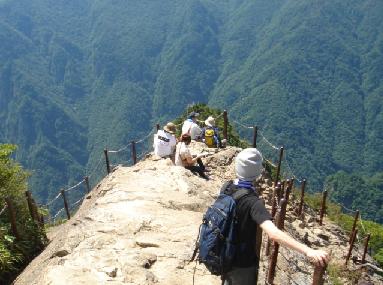 b0079436_120591.jpg