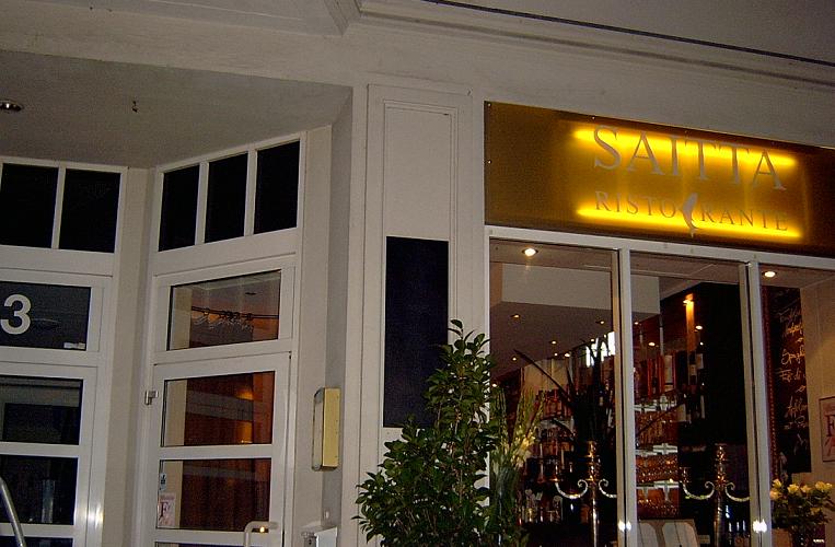 d0024140_528678.jpg