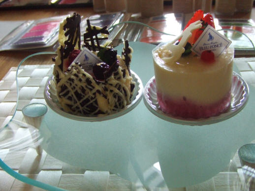 b0108732_1293621.jpg