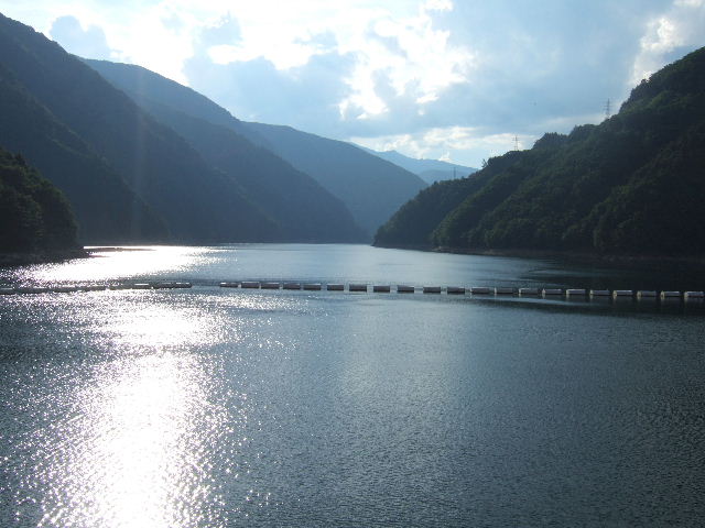 e0064133_0295692.jpg
