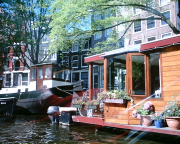 d0111714_78473.jpg
