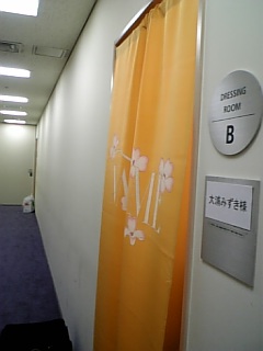 f0000673_05176.jpg