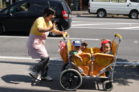 e0001123_12755.jpg