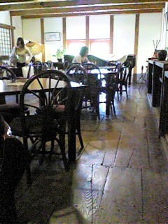 f0043859_2383081.jpg