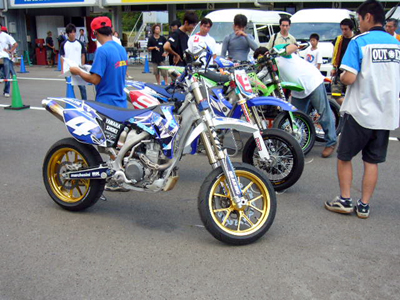 b0094687_21443277.jpg