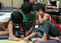 f0047439_0491049.gif