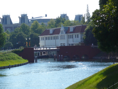 d0087418_131114100.jpg