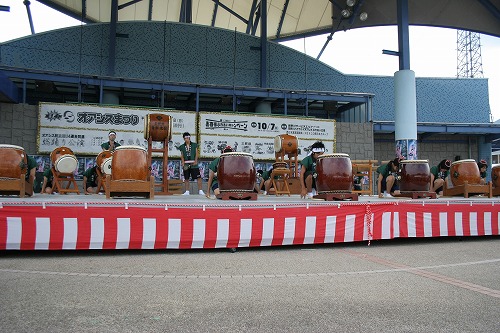f0042548_2371535.jpg